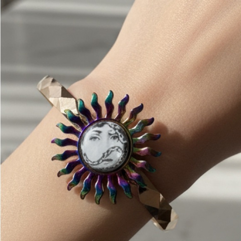 Fornasetti inspired puple Sunburst Bracelet with gold tones